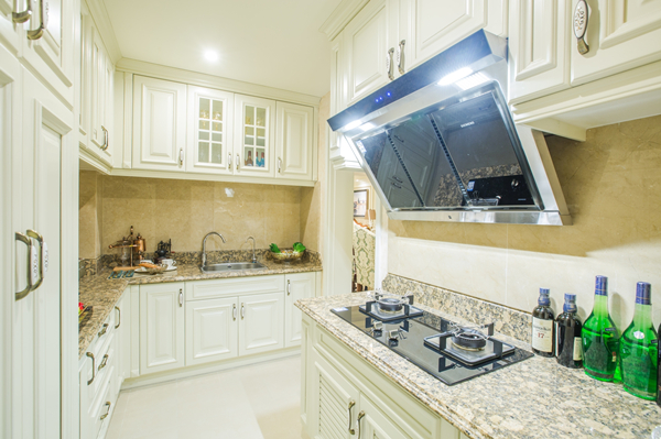 央城八號廚房實景拍攝_副本.jpg 央城八號廚房實景拍攝_副本.jpg